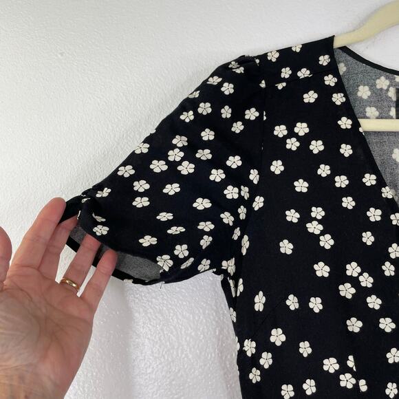 Reformation Black Floral Jumpsuit Wide Leg Button Up Women's Size 4 Prairie - Picture 3 of 16